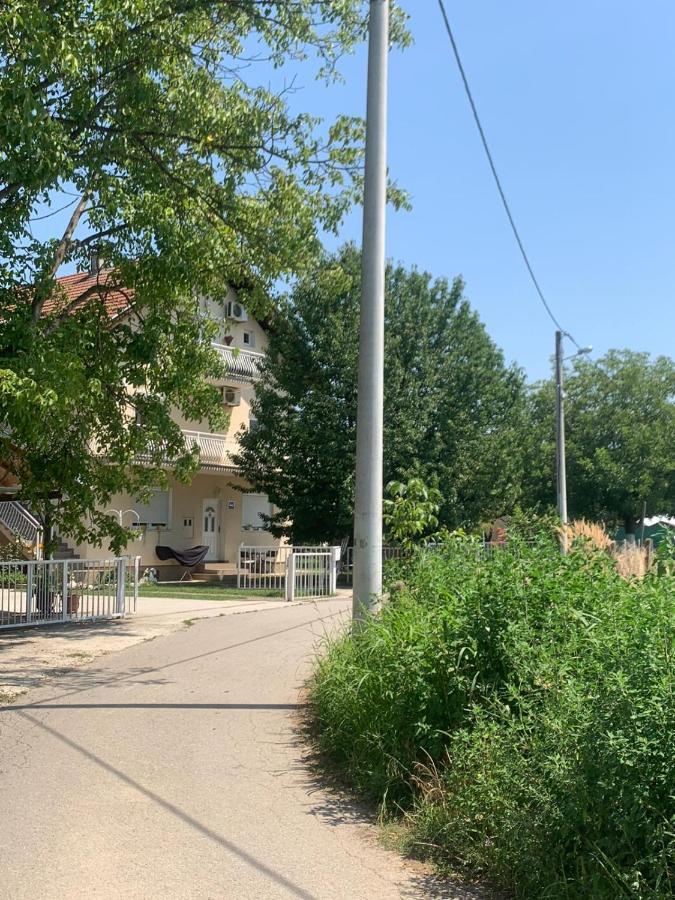 Apartman Na Jezeru Zagreb Ngoại thất bức ảnh